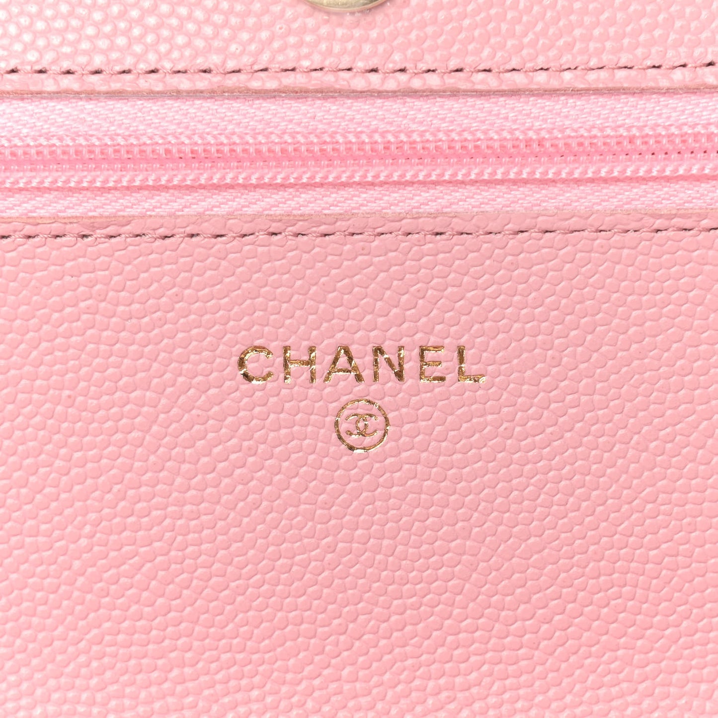 Caviar Quilted Wallet On Chain WOC Light Pink