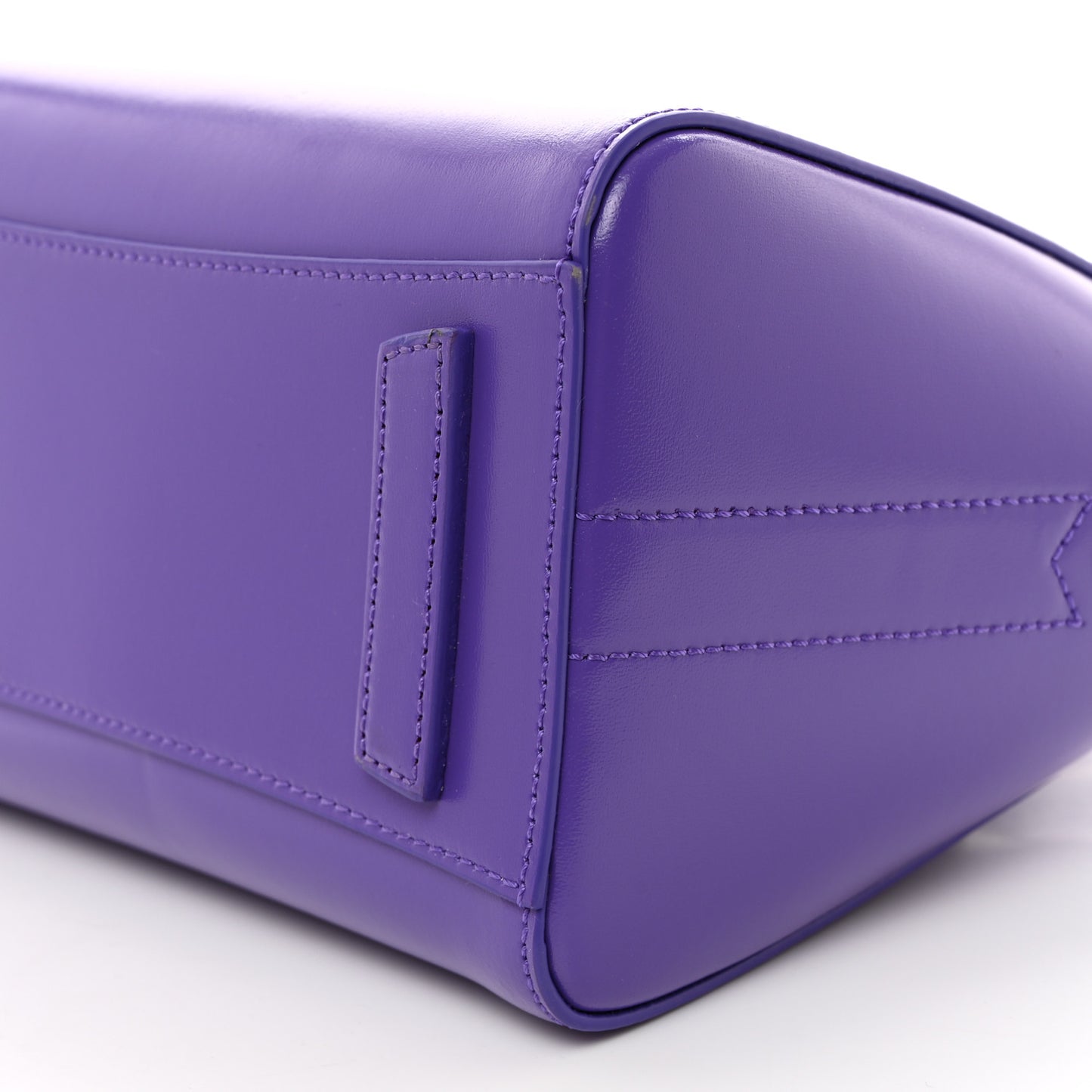Shiny Lord Calfskin Mini Antigona Ultraviolet