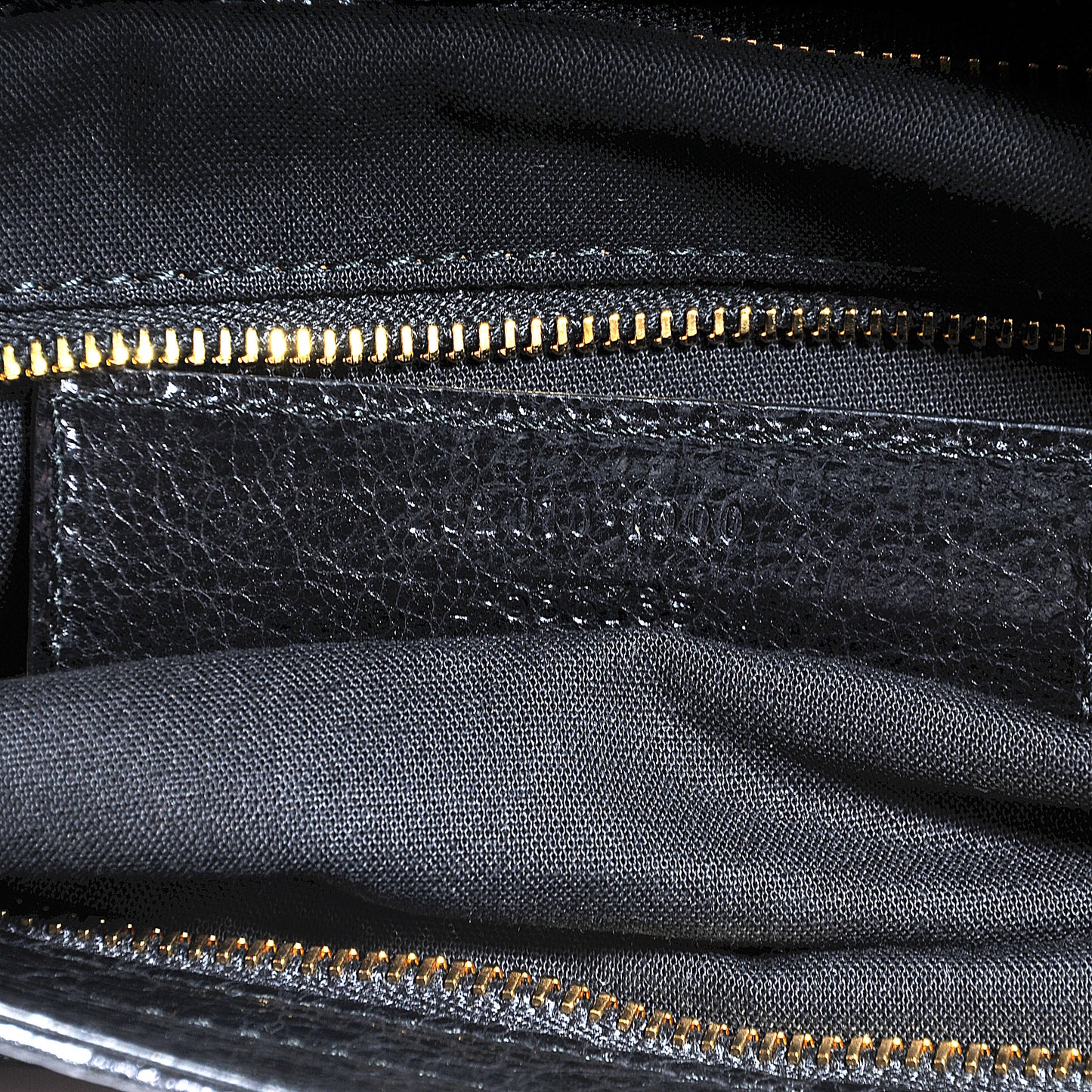 Agneau Giant 12 Gold Hardware Velo Black