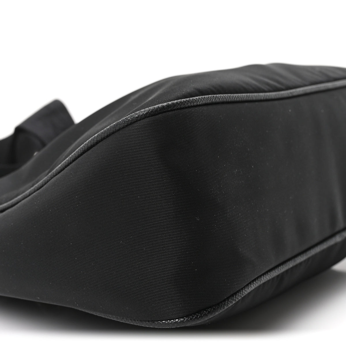 Re-Nylon Saffiano Re-Edition 2005 Shoulder Bag Black