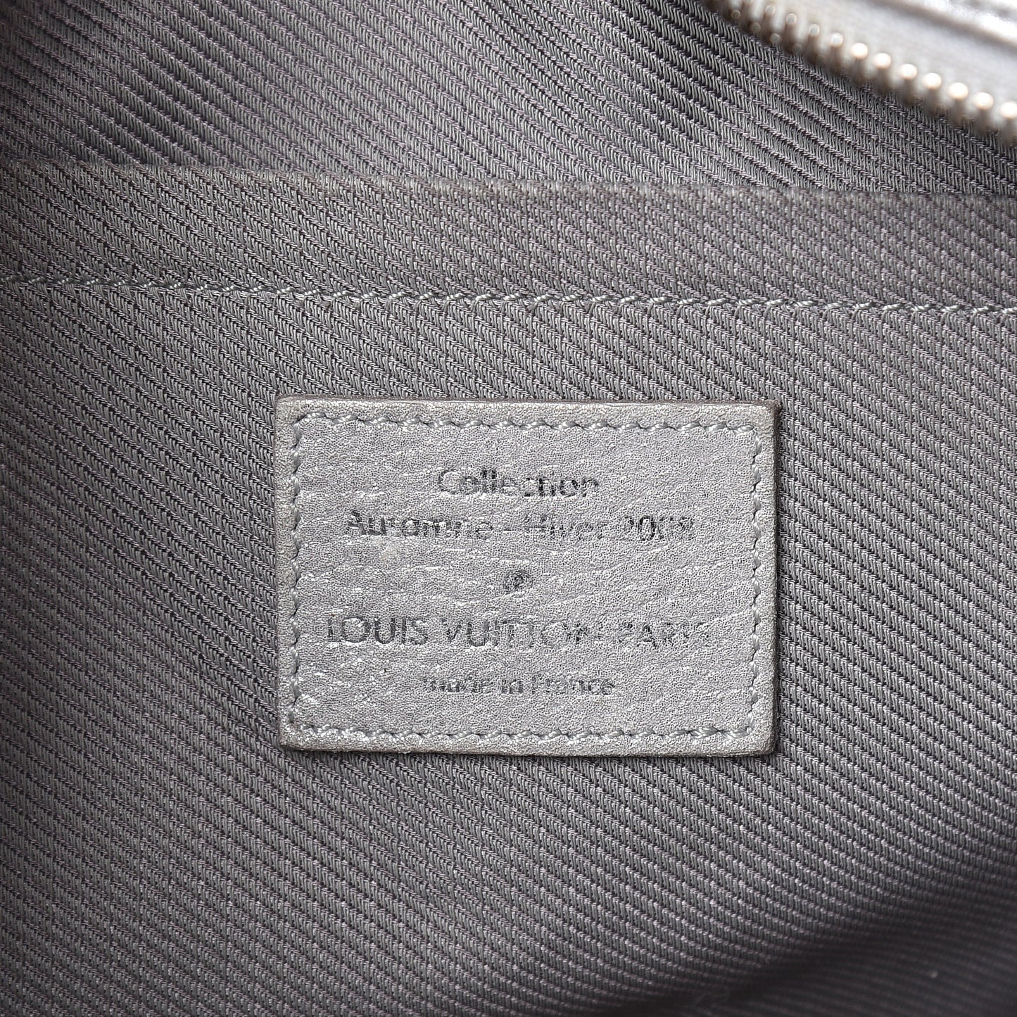 Monogram Shimmer Comete Silver