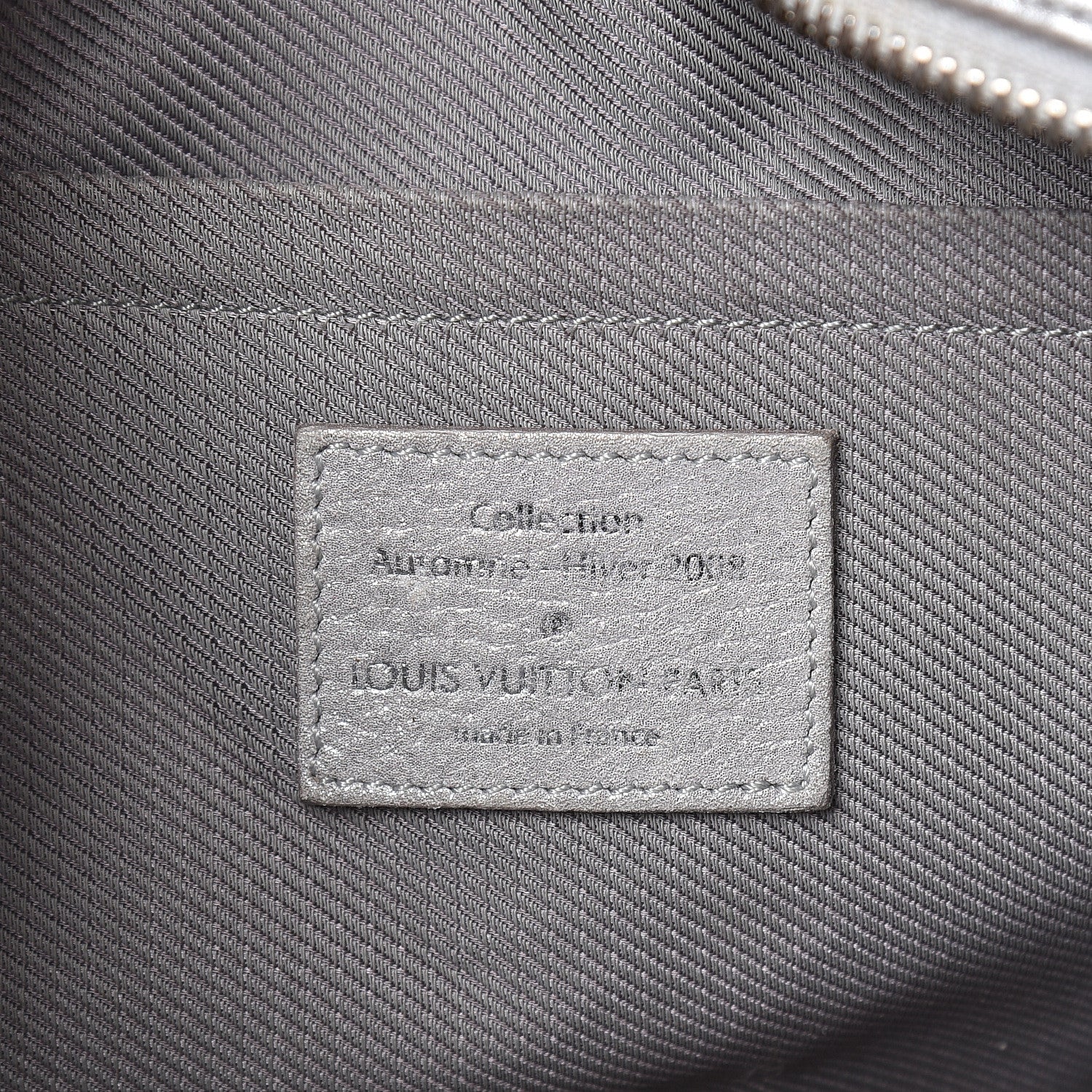 Louis Vuitton Monogram Shimmer Comete Silver 6 of 21