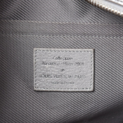 Louis Vuitton Monogram Shimmer Comete Silver 6 of 21