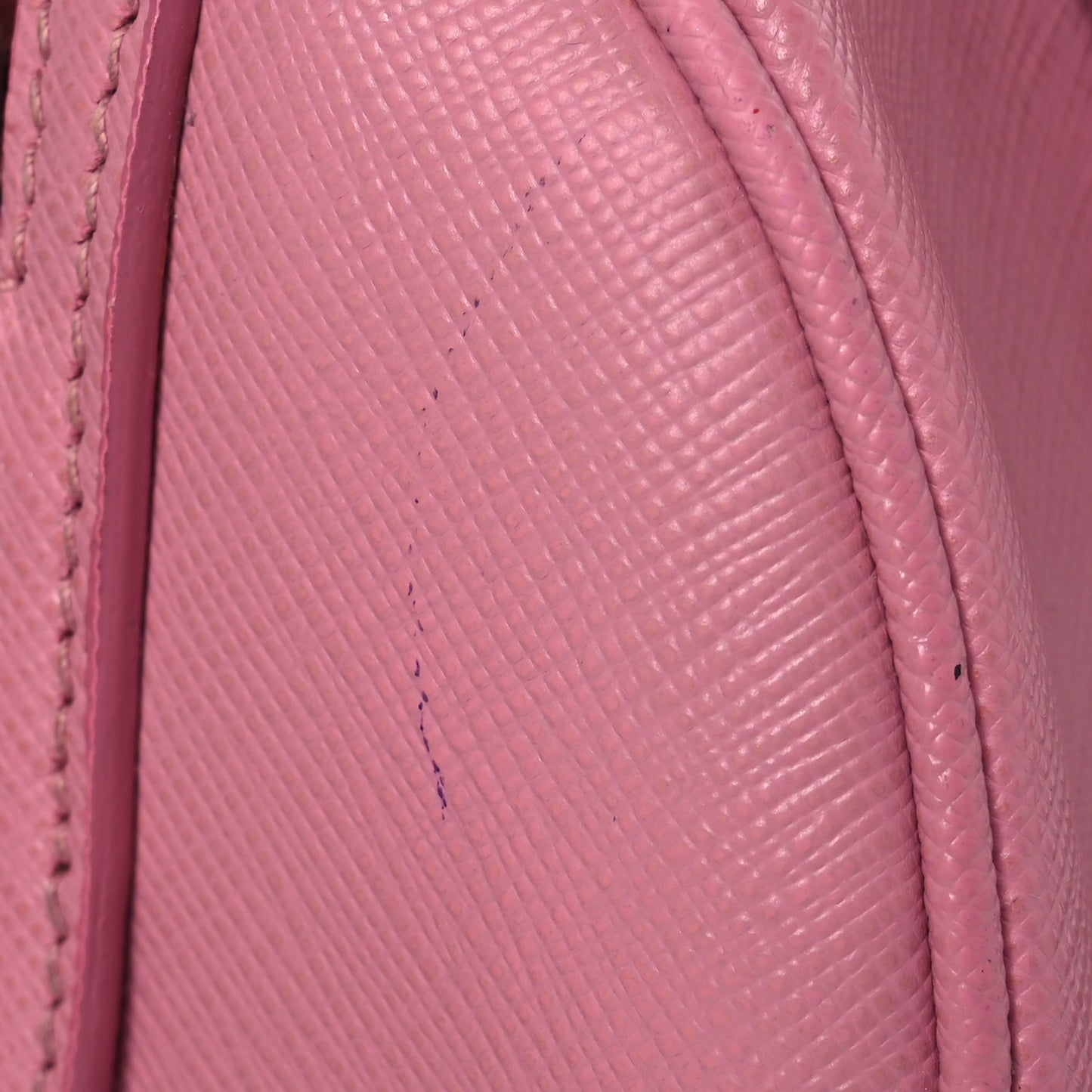 Saffiano Lux Top Handle Crossbody Bag Rosa