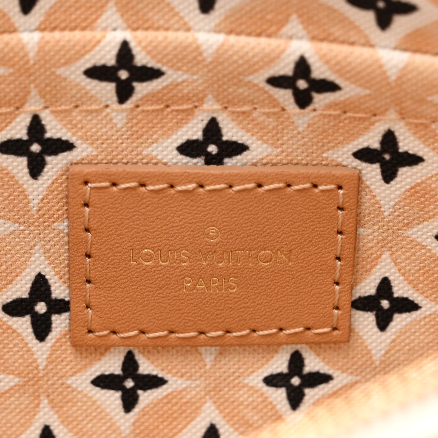 Monogram Giant By The Pool 2.0 Neverfull MM Pochette Beige