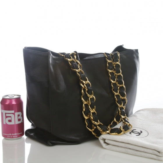 Lambskin Jumbo Shoulder Bag Black