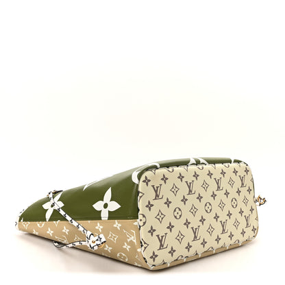 Louis Vuitton Monogram Giant Neverfull MM Kaki 4 of 9