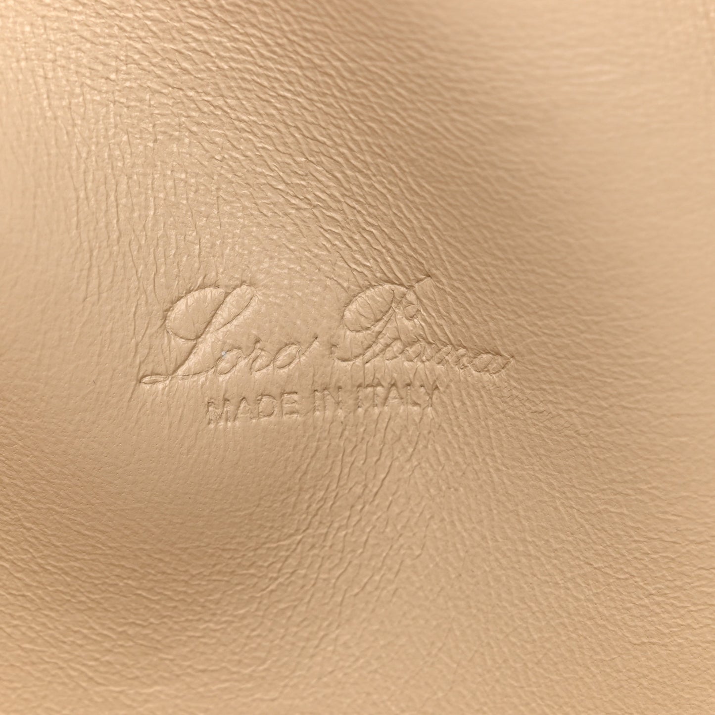 Grained Calfskin L19 Extra Pocket Pouch Whisper White