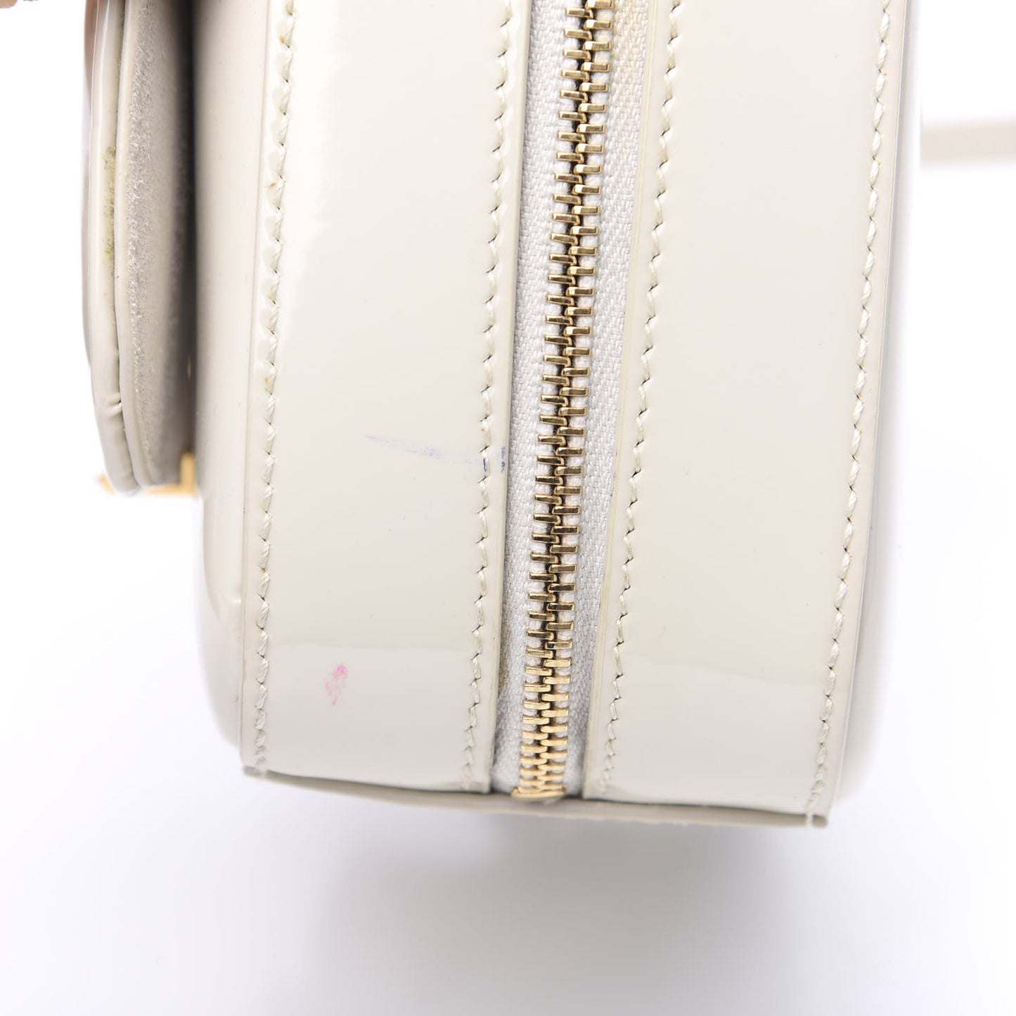 Patent Matelasse Monogram Toy Vicky Camera Bag Off White