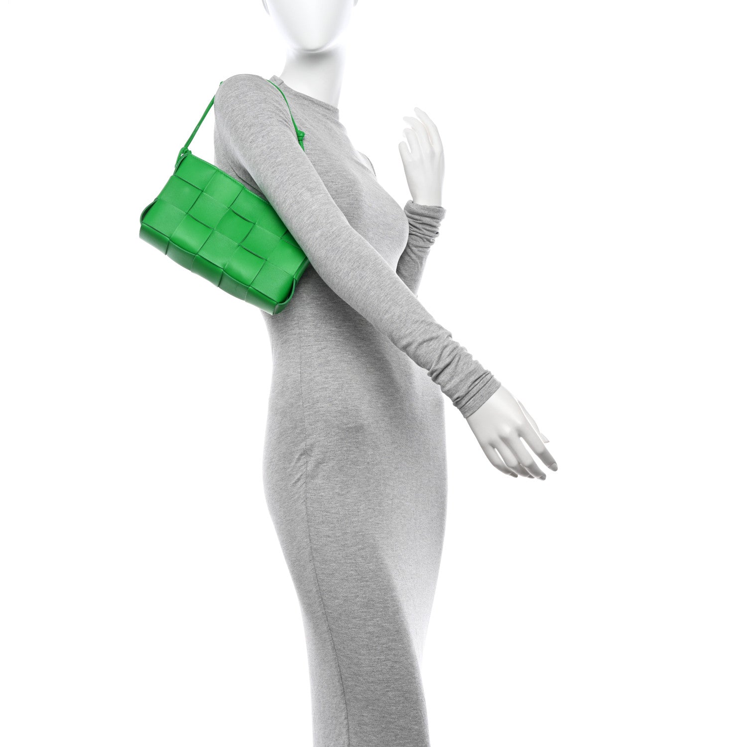 Bottega Veneta Calfskin Maxi Intrecciato Cassette Pouch On Strap Parakeet 2 of 11