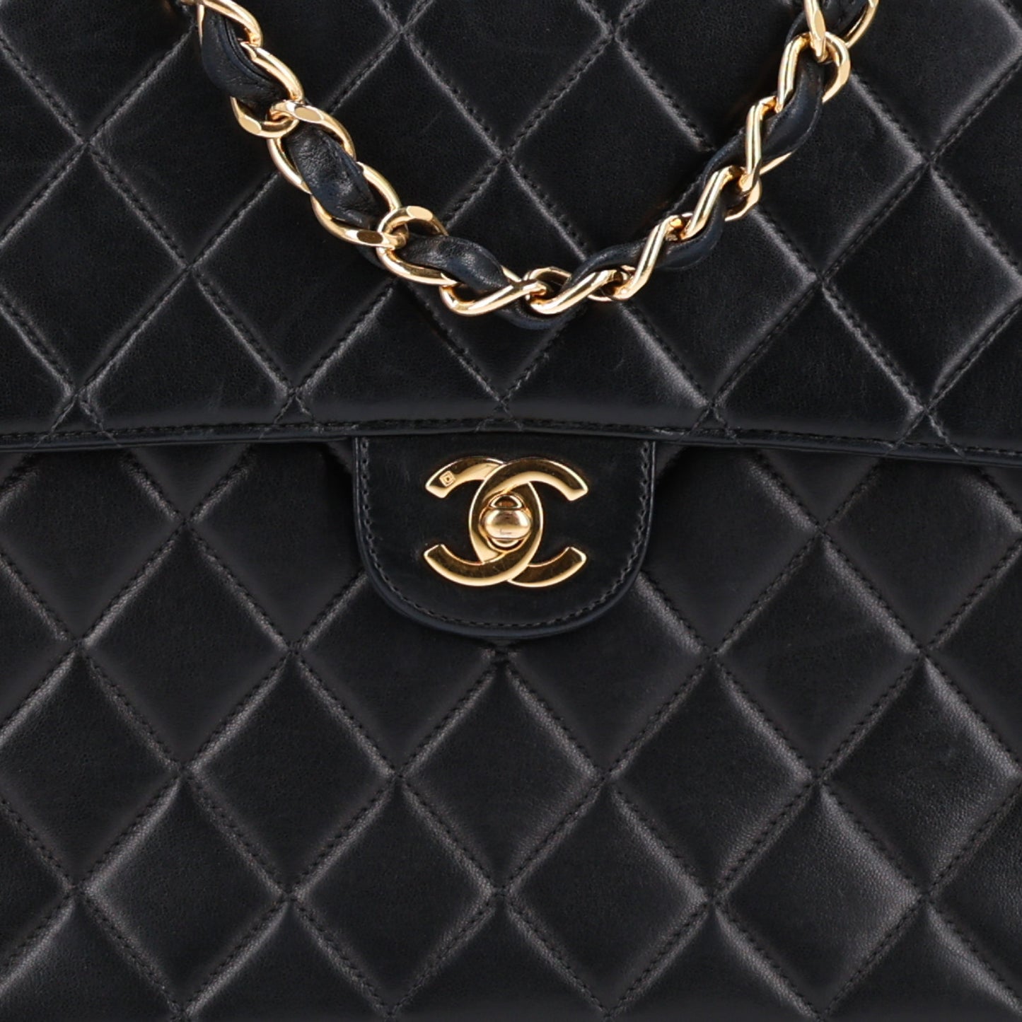 Lambskin Quilted Jumbo Single Flap Black