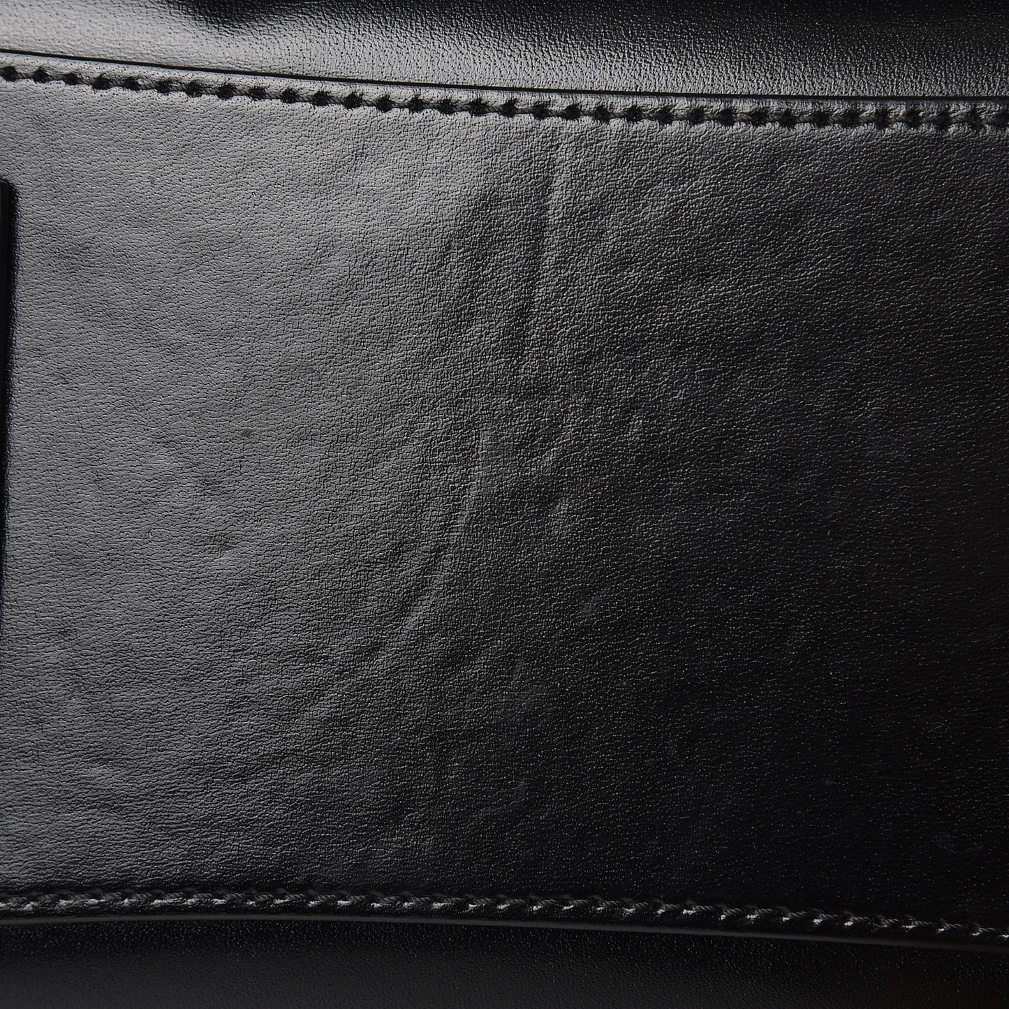 Shiny Lord Calfskin Small Antigona Black