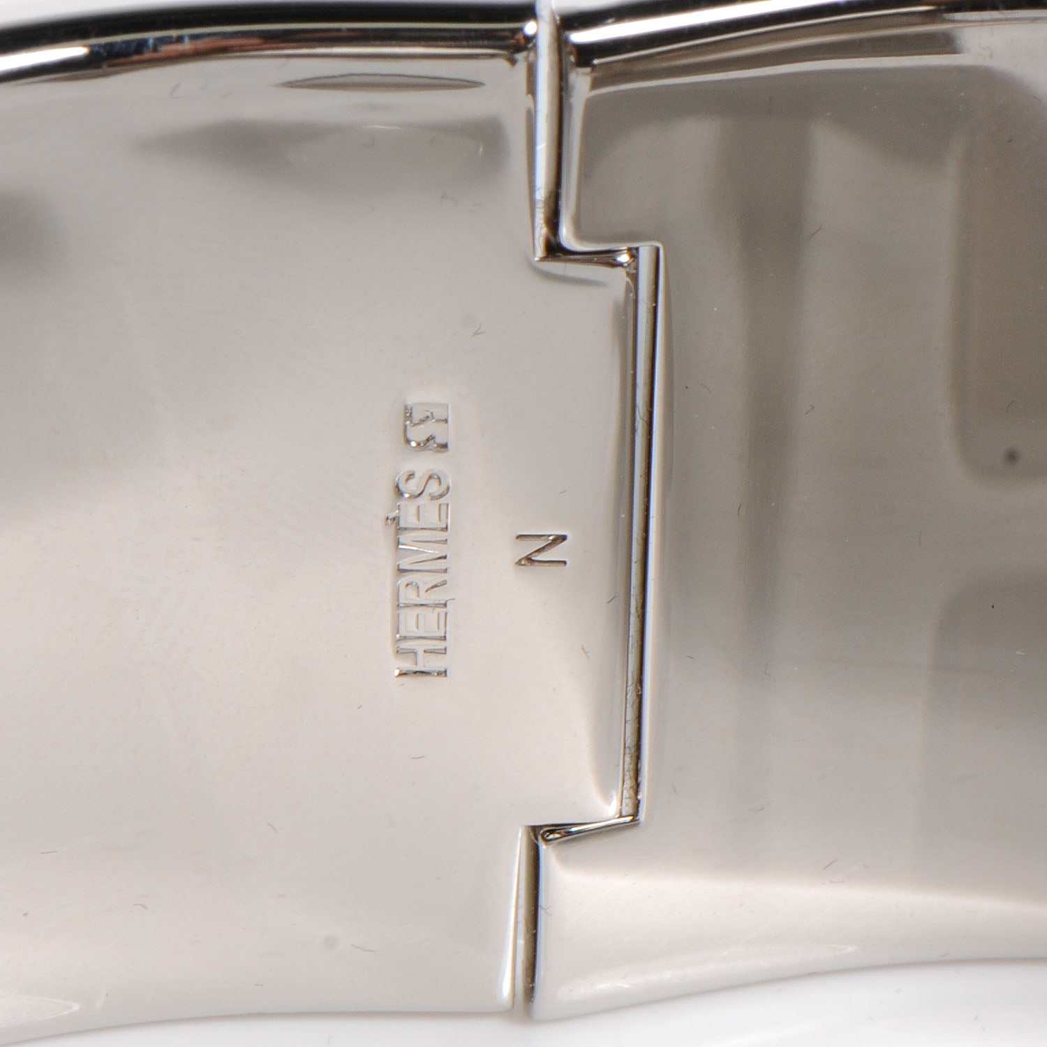 Hermes Enamel Extra Wide Clic Clac H Bracelet PM Black 4 of 5