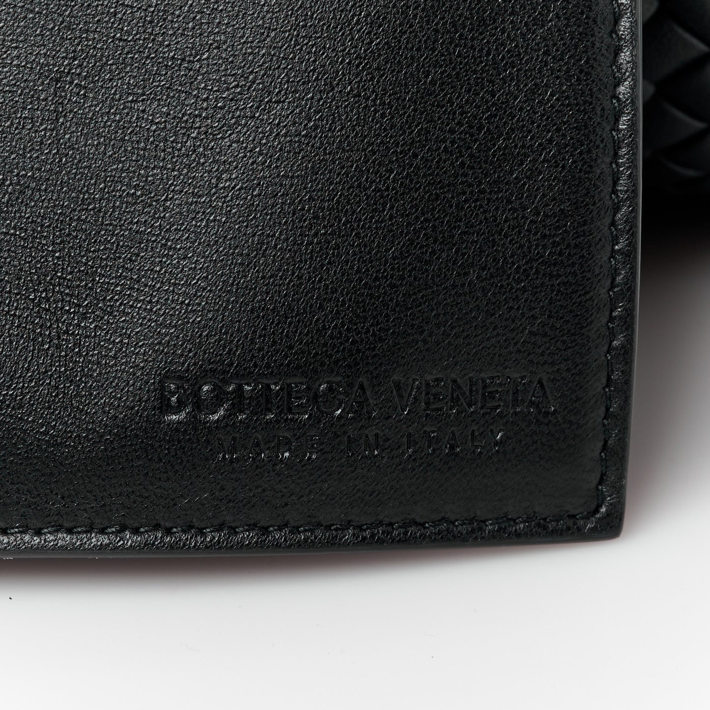 Nappa Intrecciato Medium Padded The Handle Tote Black