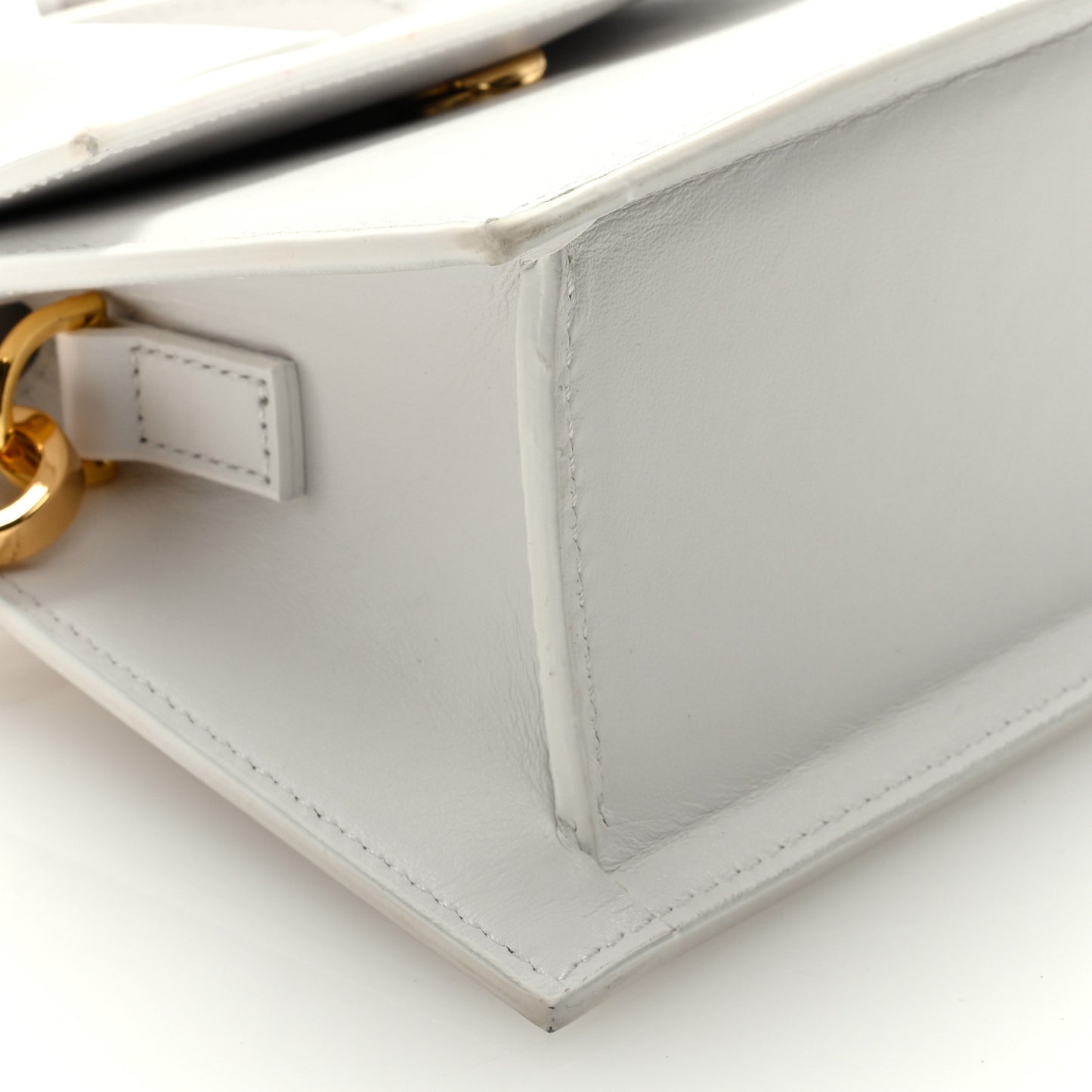 Smooth Calfskin Le Chiquito Moyen White
