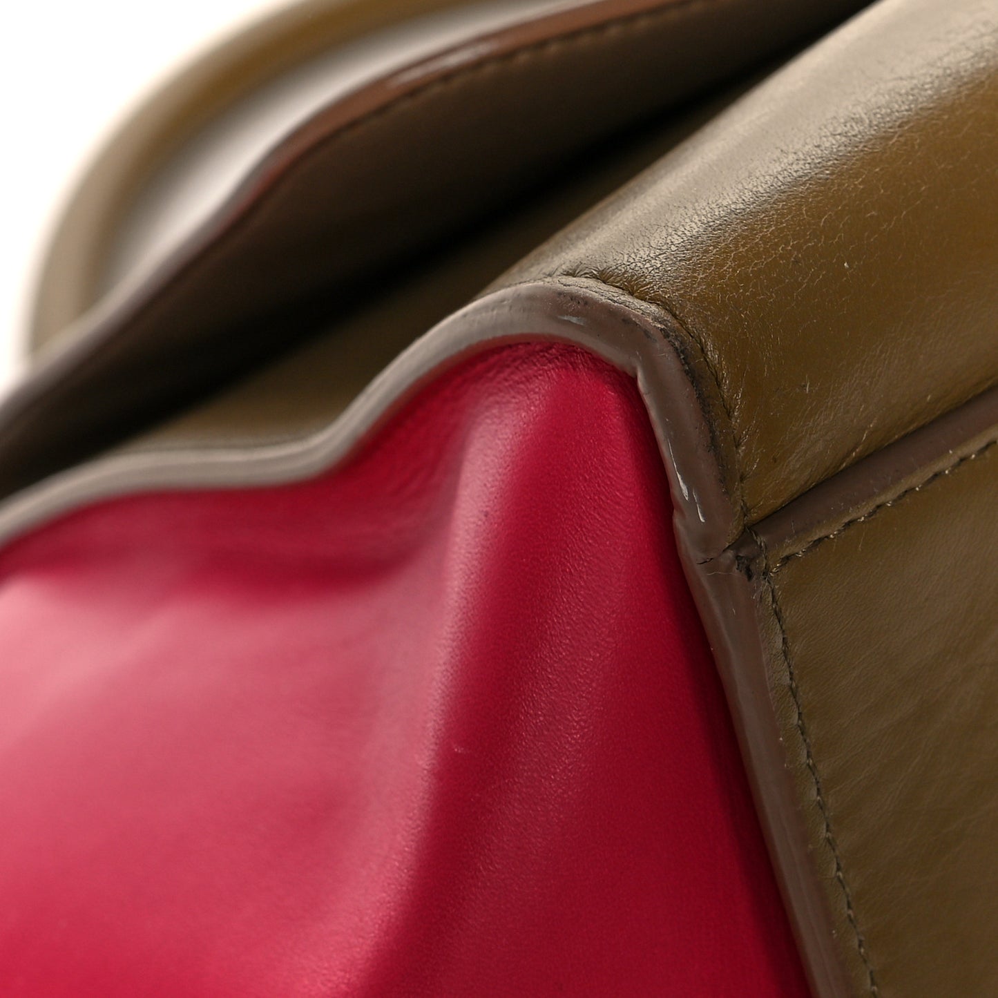 Smooth Calfskin Medium Bicolor Trapeze Taupe Fuchsia