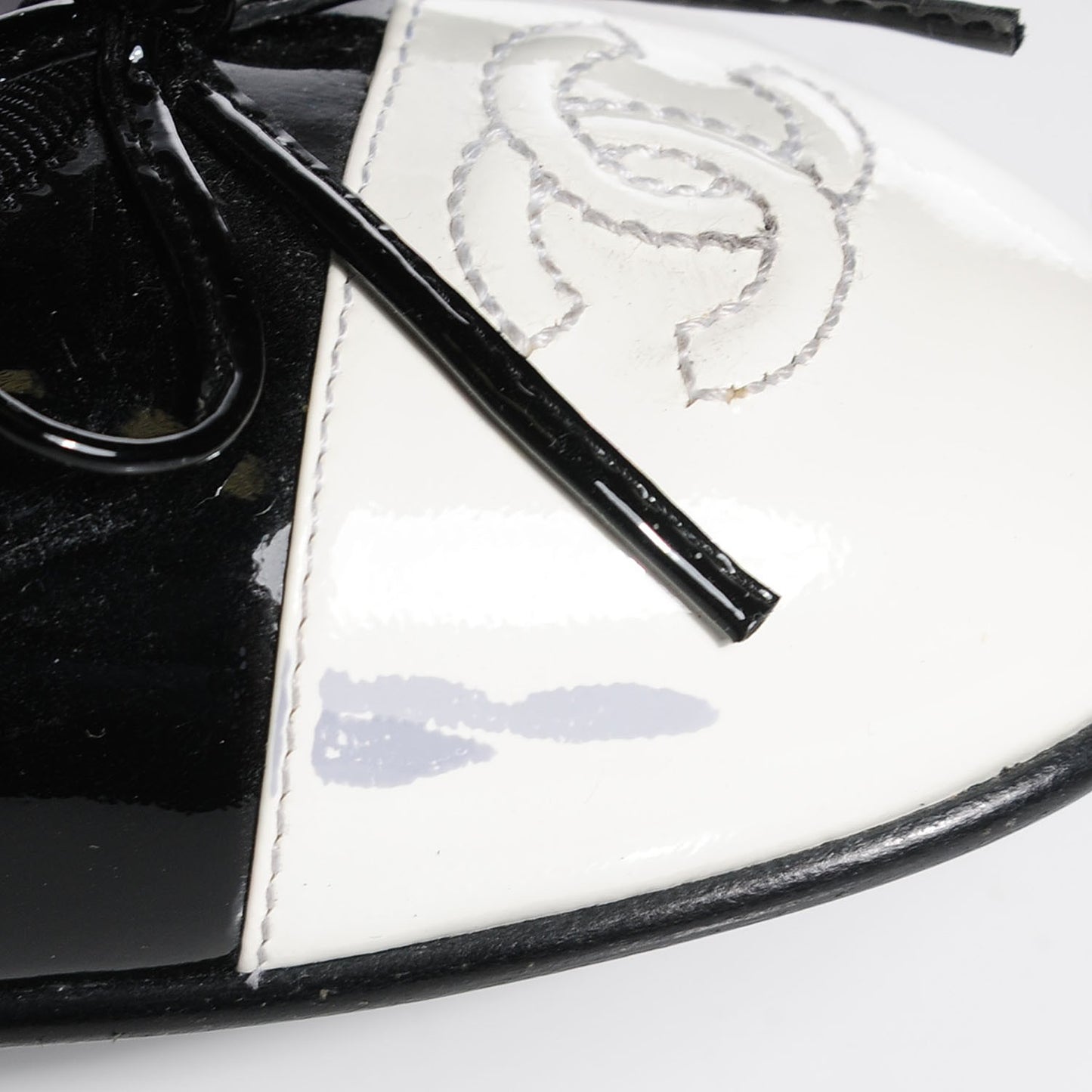 Patent Cap Toe Ballerina Flats 38.5 White Black