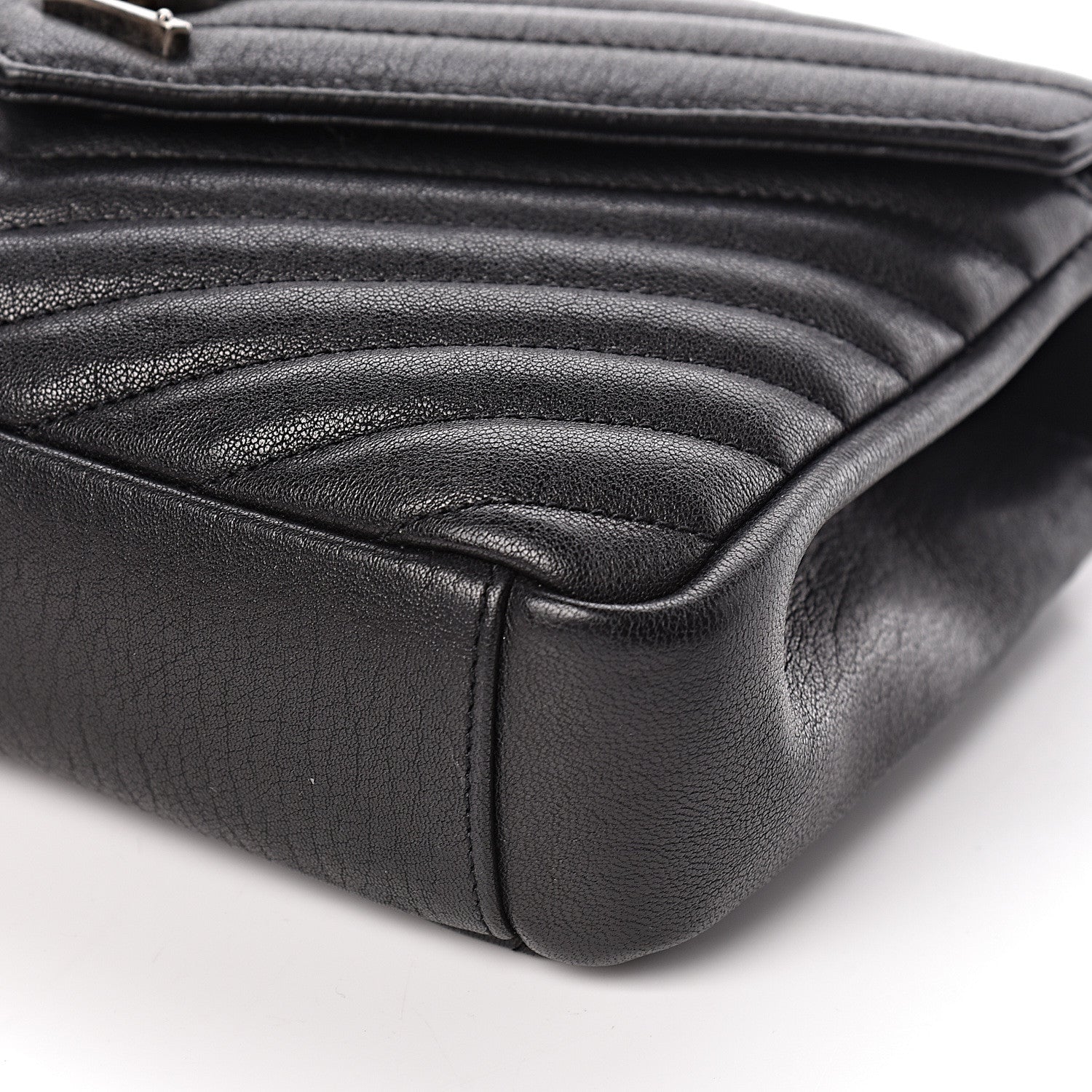 Saint Laurent Sheepskin Matelasse Chevron Monogram Medium College Bag Black 10 of 11