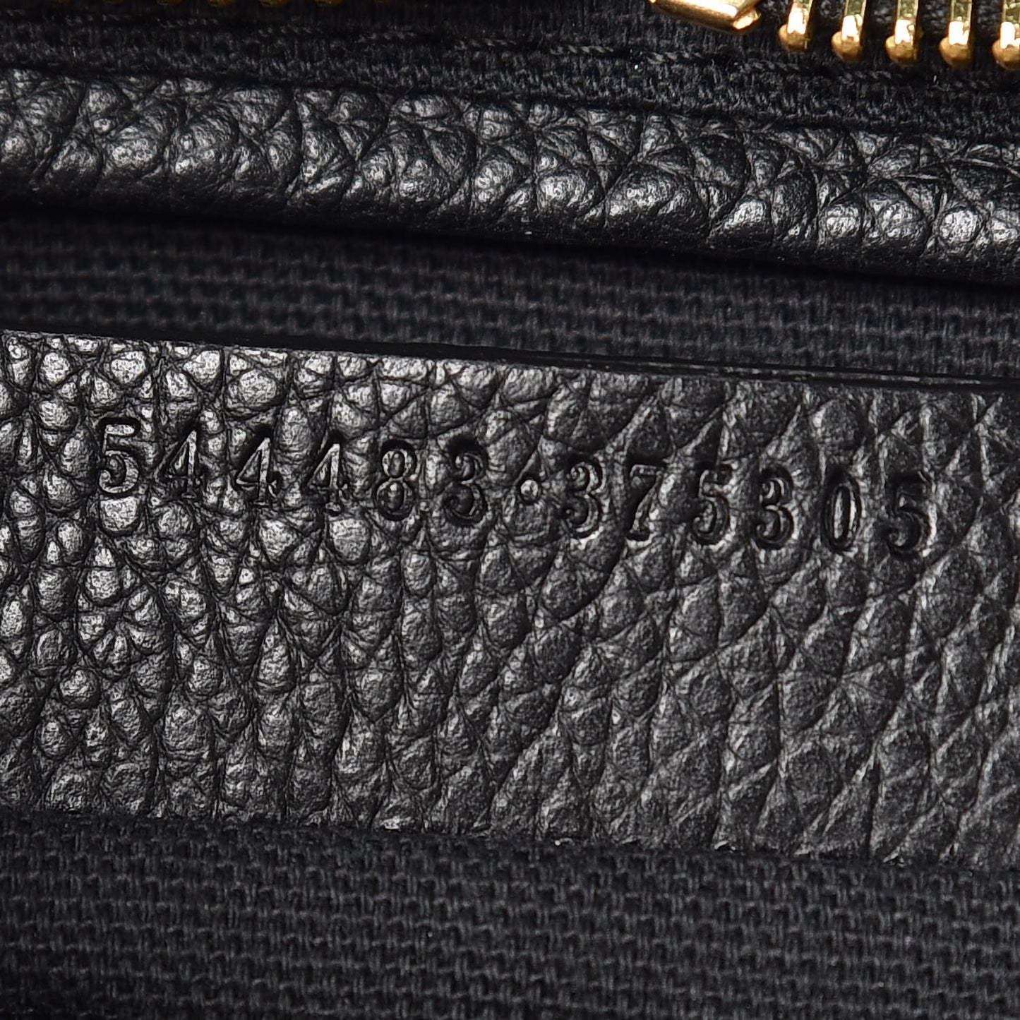 Pebbled Calfskin Large Skull Padlock Zip Around Tote Black
