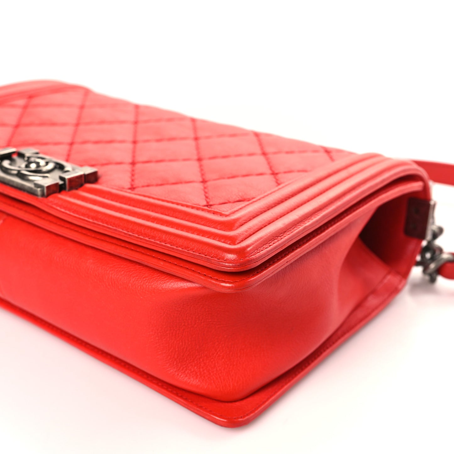 Calfskin Double Stitch New Medium Boy Flap Red