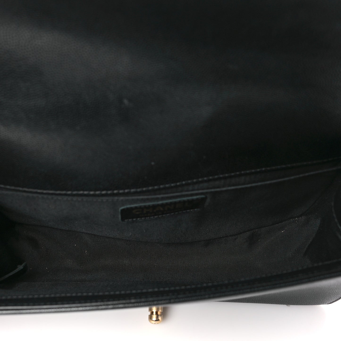 Caviar Quilted Medium Boy Flap Black
