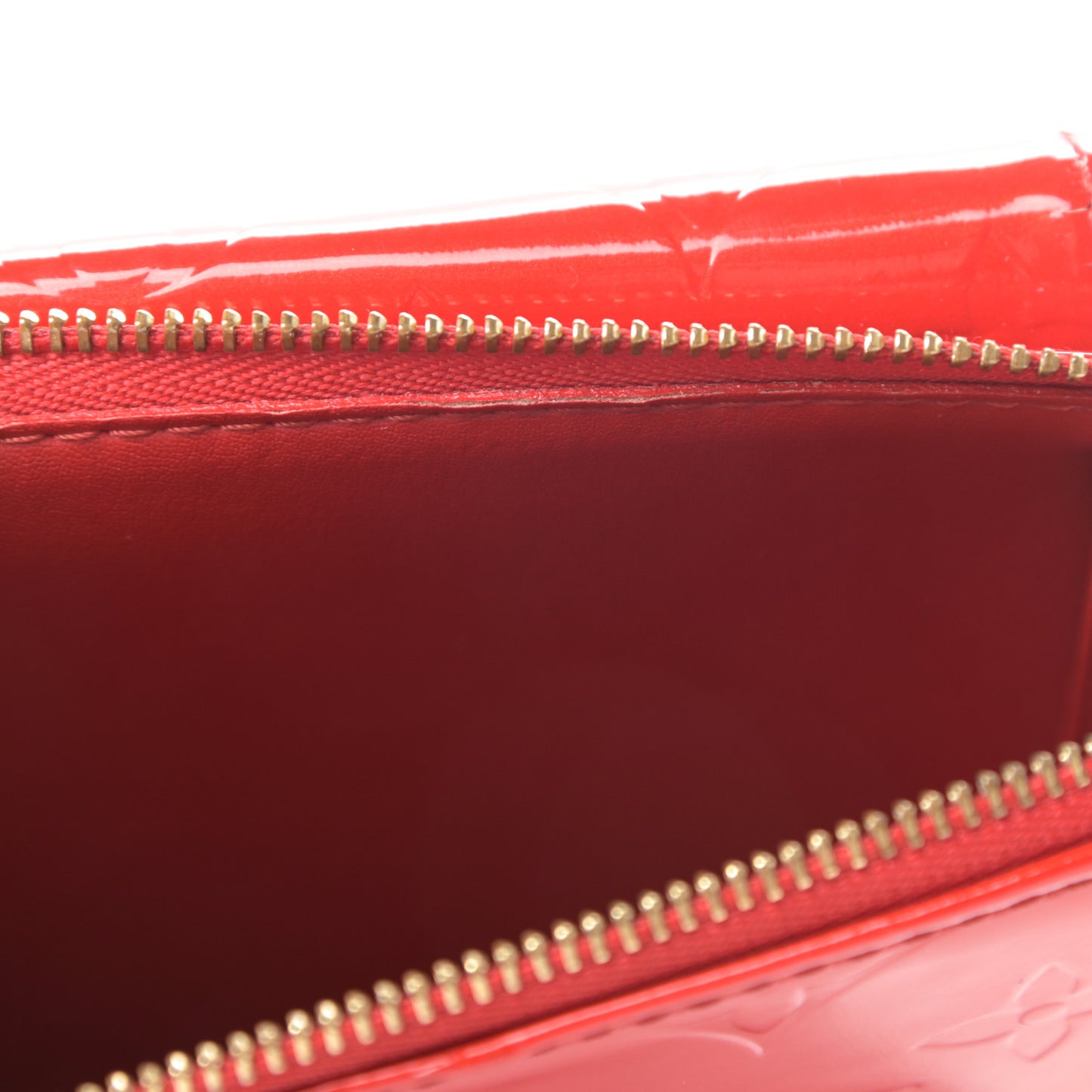 Vernis Mott Red