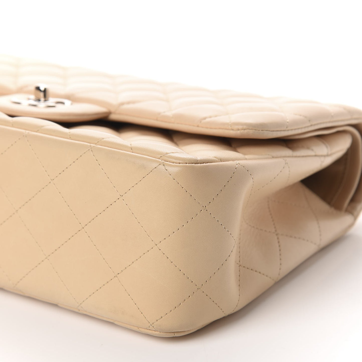 Lambskin Quilted Jumbo Double Flap Beige Clair