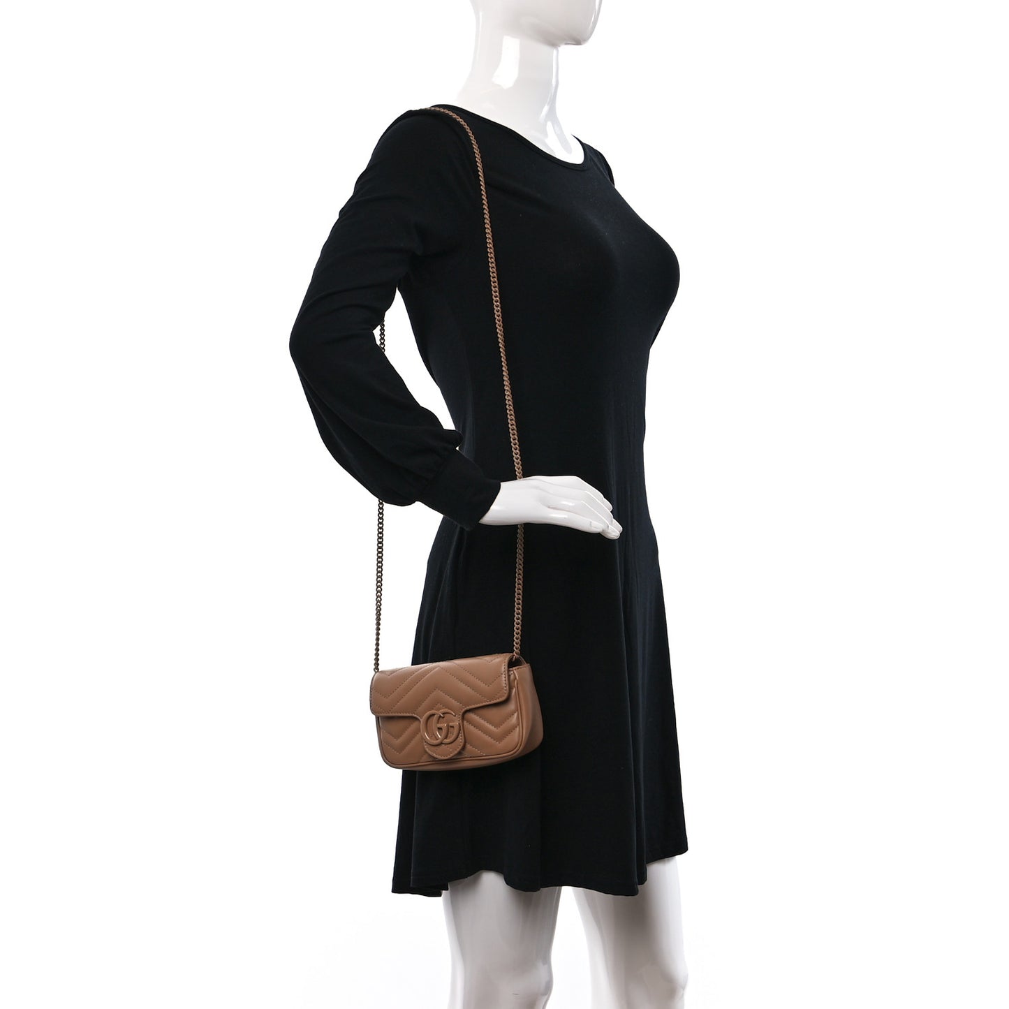 Calfskin Matelasse Monochrome Super Mini GG Marmont Shoulder Bag Camelia