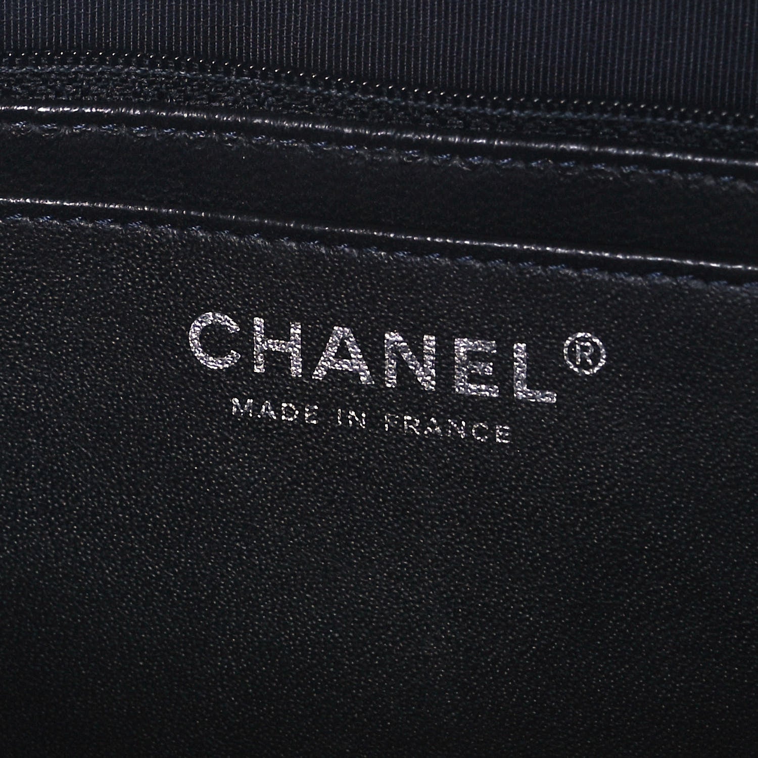 Chanel Crinkled Patent Quilted Jumbo Single Flap Dark Navy 5 of 8