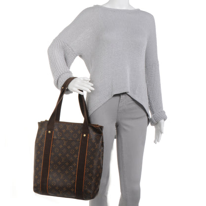 Louis Vuitton Monogram Cabas Beaubourg 2 of 7
