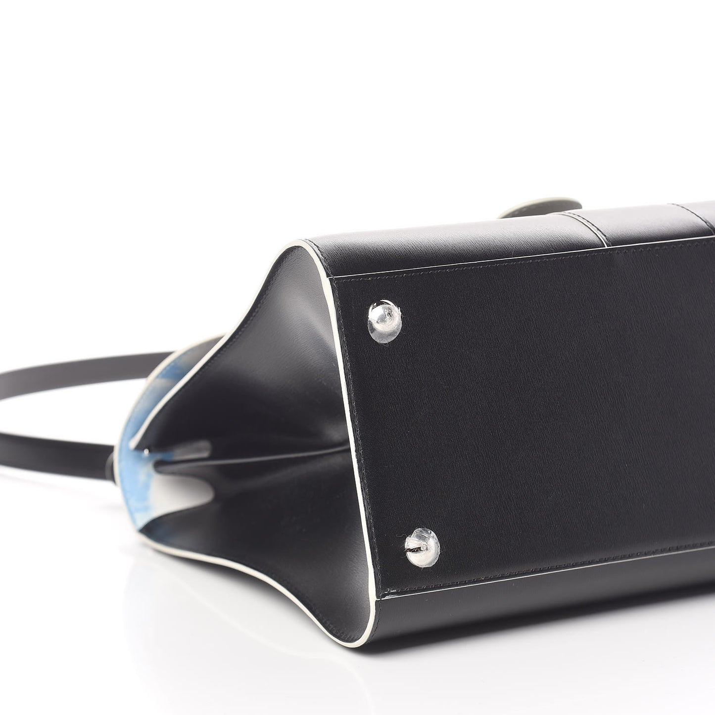 Box Calfskin Ribbons Dans Les Nuages MM Brillant Satchel Black