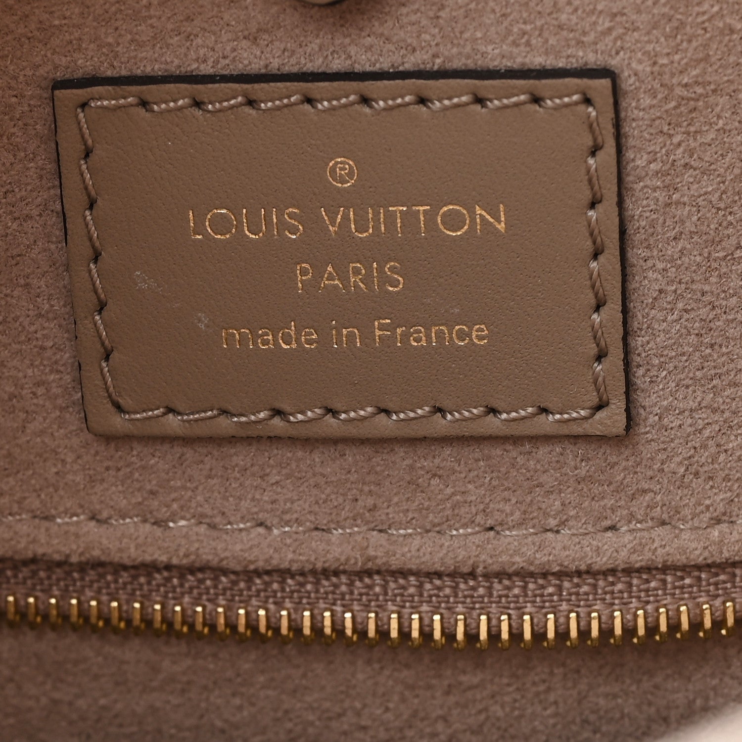 Louis Vuitton Empreinte Monogram Giant Onthego MM Tourterelle Creme 5 of 8