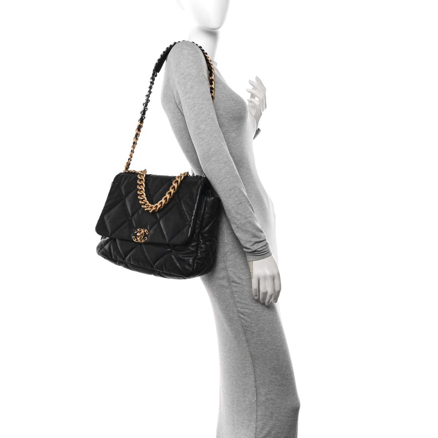 Goatskin Quilted Maxi Chanel 19 Flap Black