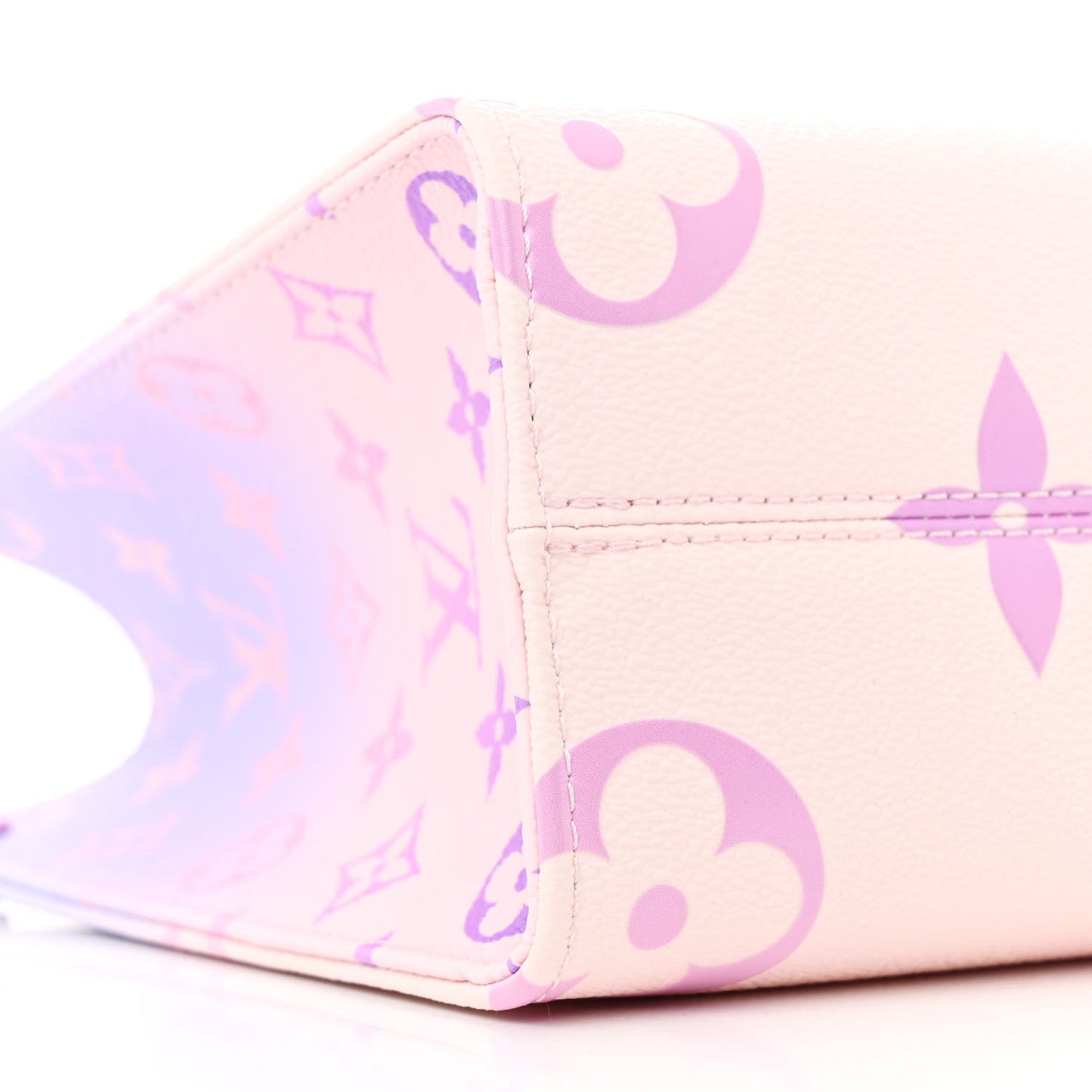 Monogram Giant Spring In The City Onthego PM Sunrise Pastel