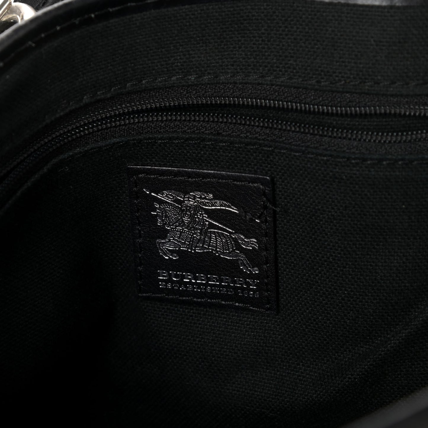 House Check Buckle Tote Black