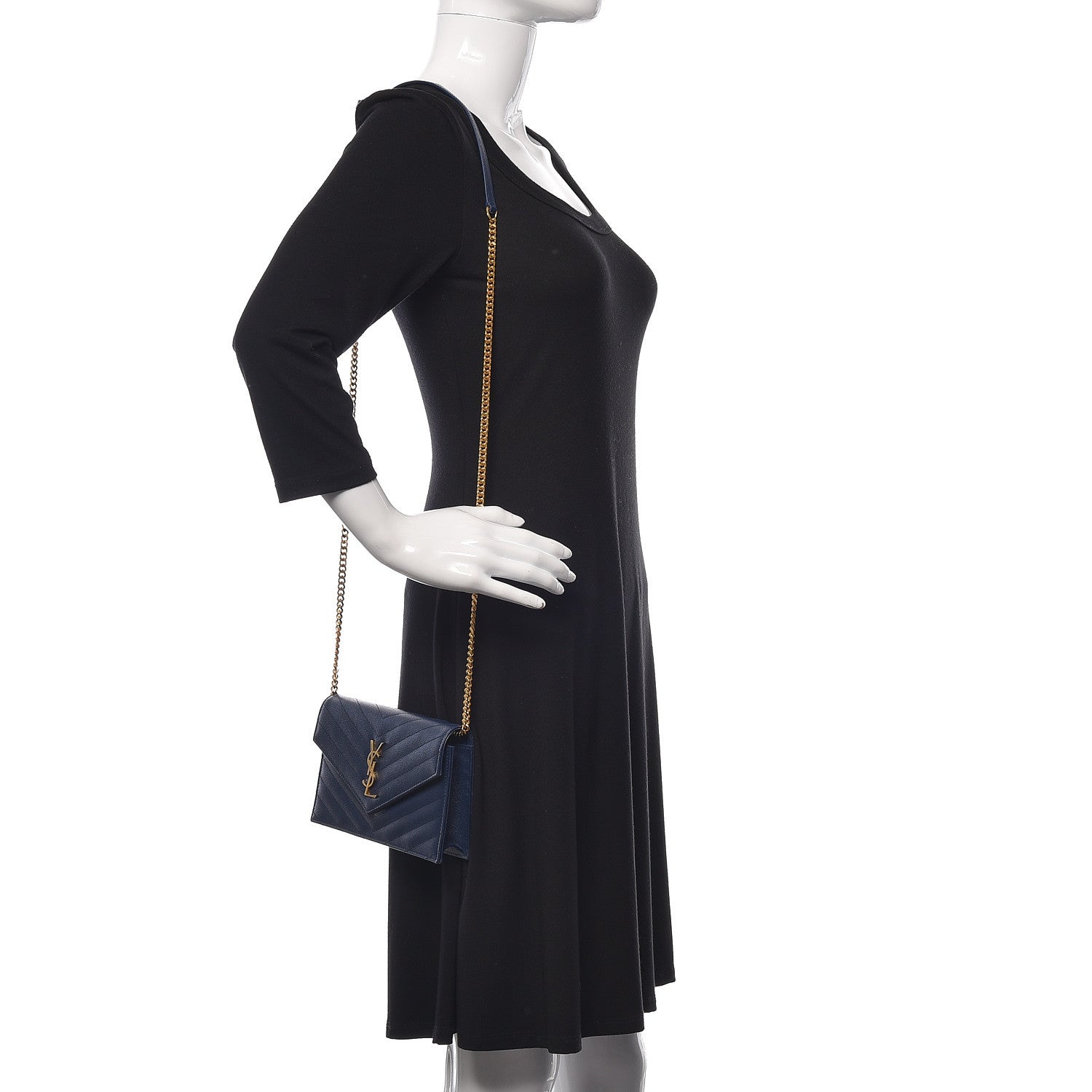 Saint Laurent Grain De Poudre Matelasse Chevron Monogram Envelope Chain Wallet Navy 2 of 10