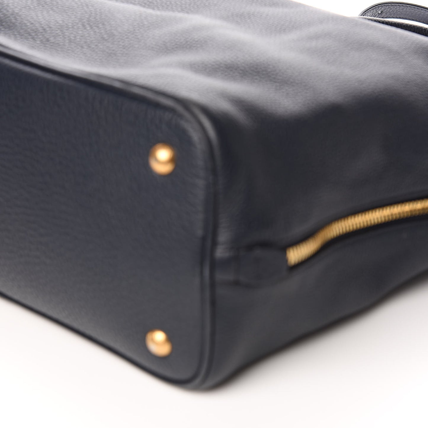 Vitello Daino Side Zip Tote Baltico