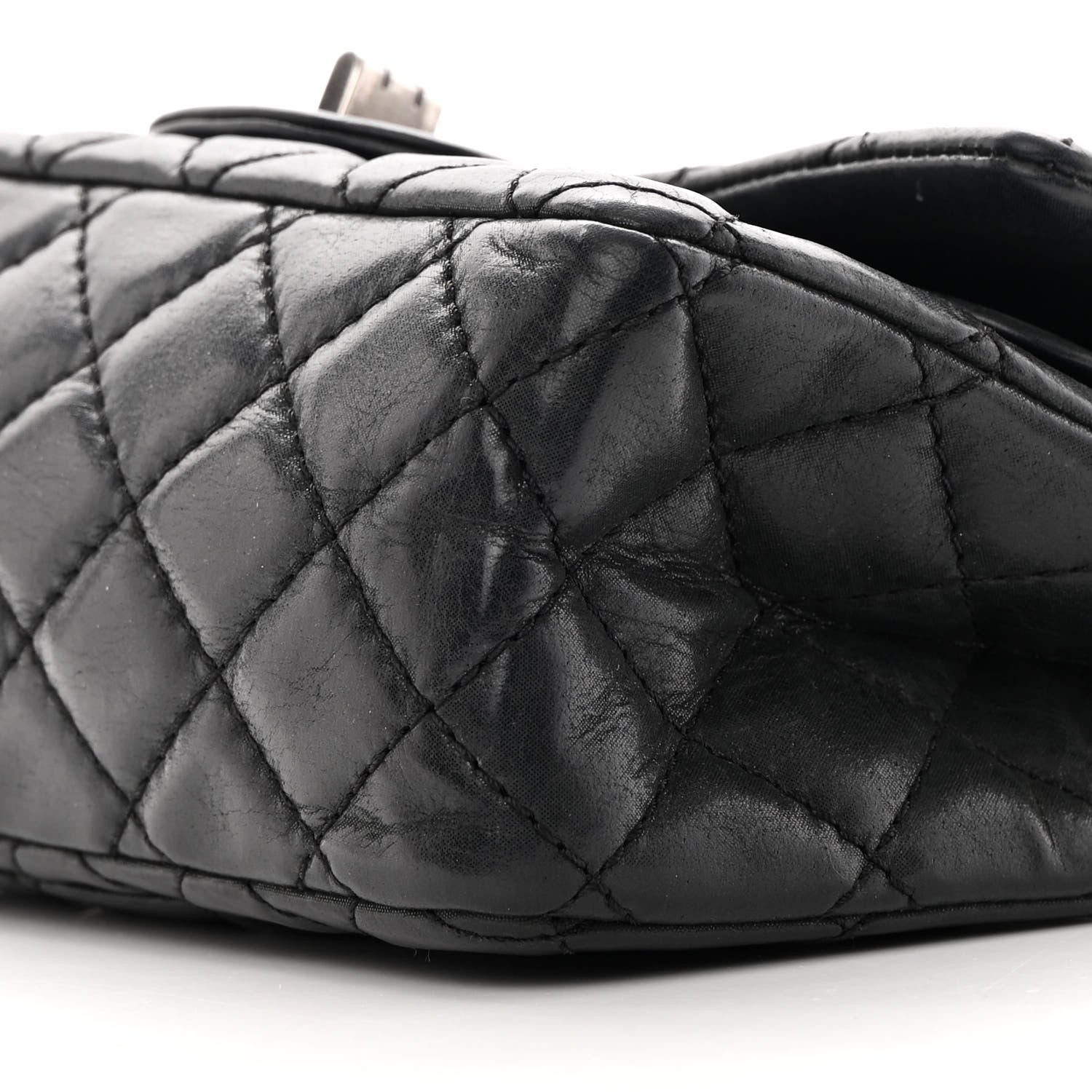 Chanel Iridescent Calfskin Quilted 2.55 Reissue 224 Flap Black 10 of 18