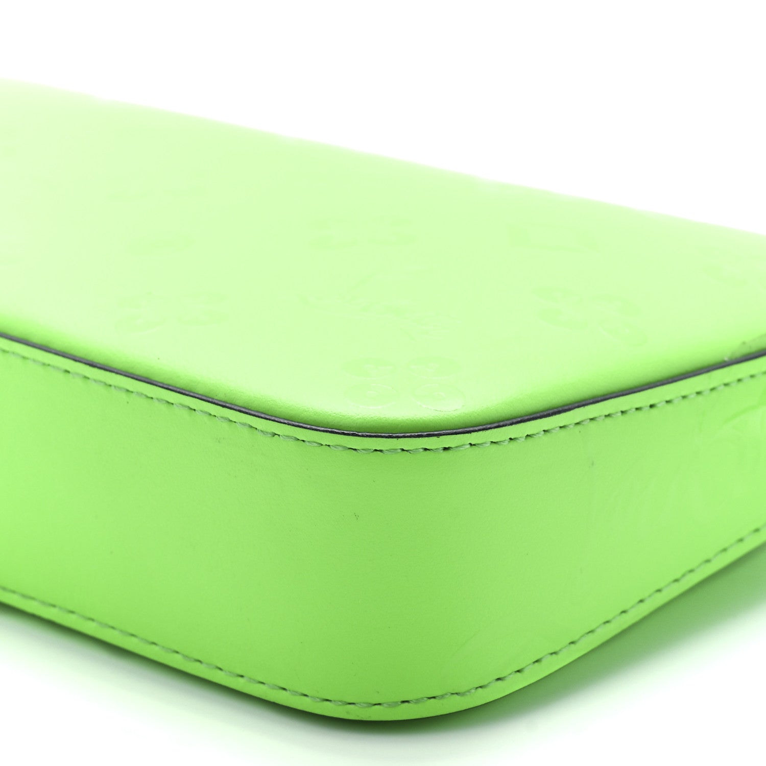 Christian Louboutin Calfskin Loubila Loubinthesky Chain Clutch Neon Green 10 of 10