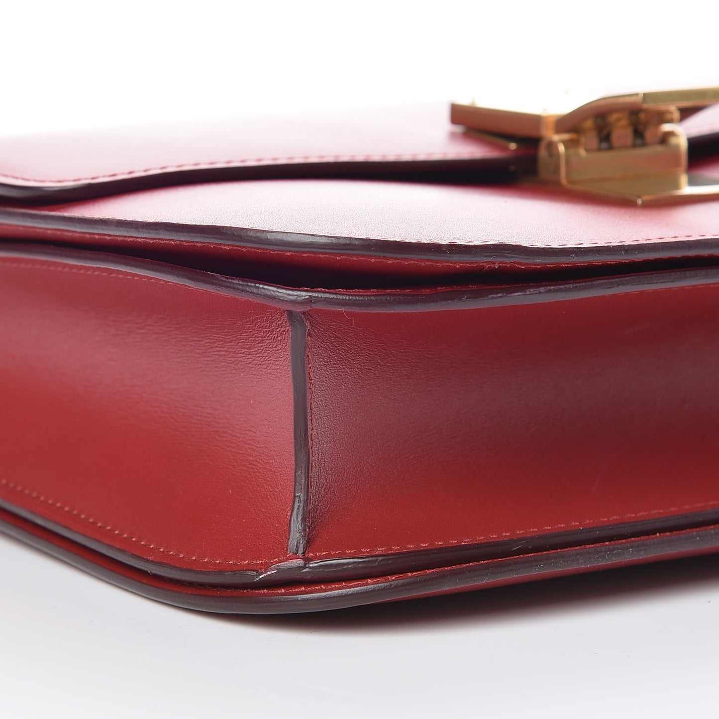 Box Calfskin Medium Classic Box Flap Bag Red