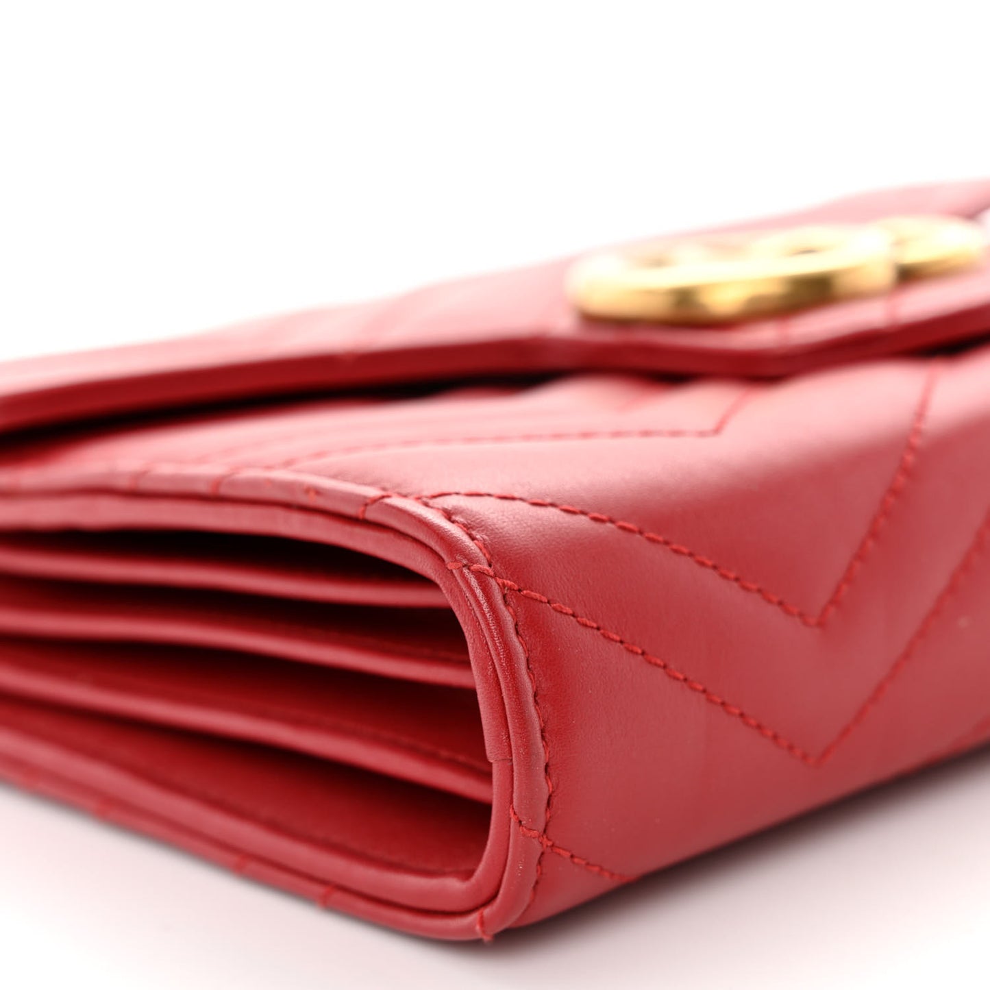 Calfskin Matelasse GG Marmont Chain Wallet Hibiscus Red