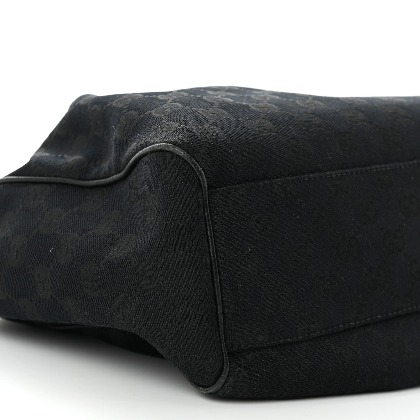 Monogram Medium Sukey Black
