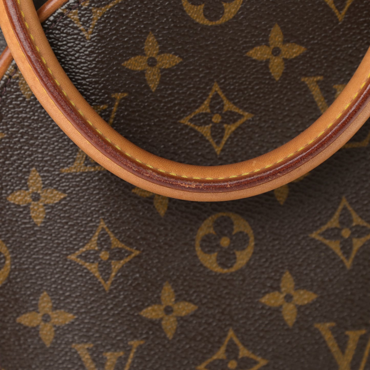 Monogram Ellipse MM