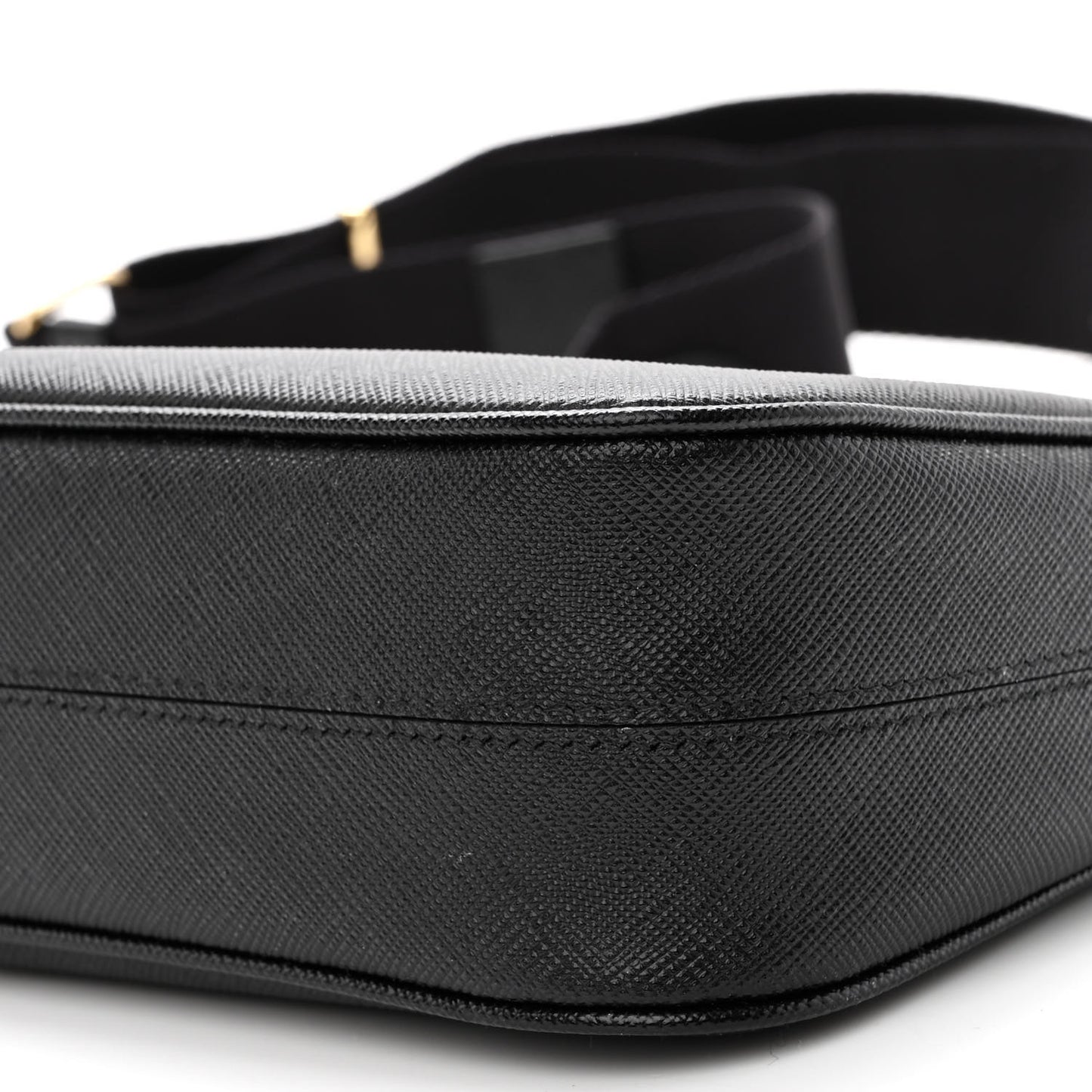 Saffiano Lux Re-Edition 2005 Shoulder Bag Black