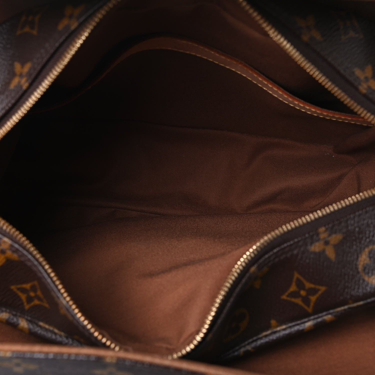 Louis Vuitton Monogram Naviglio 4 of 4