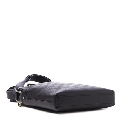 Louis Vuitton Damier Infini District Pochette Onyx 3 of 8