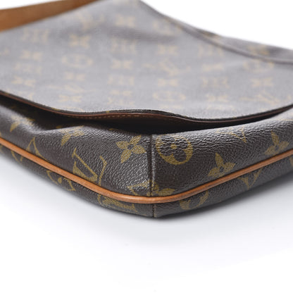 Louis Vuitton Monogram Musette Salsa 5 of 8