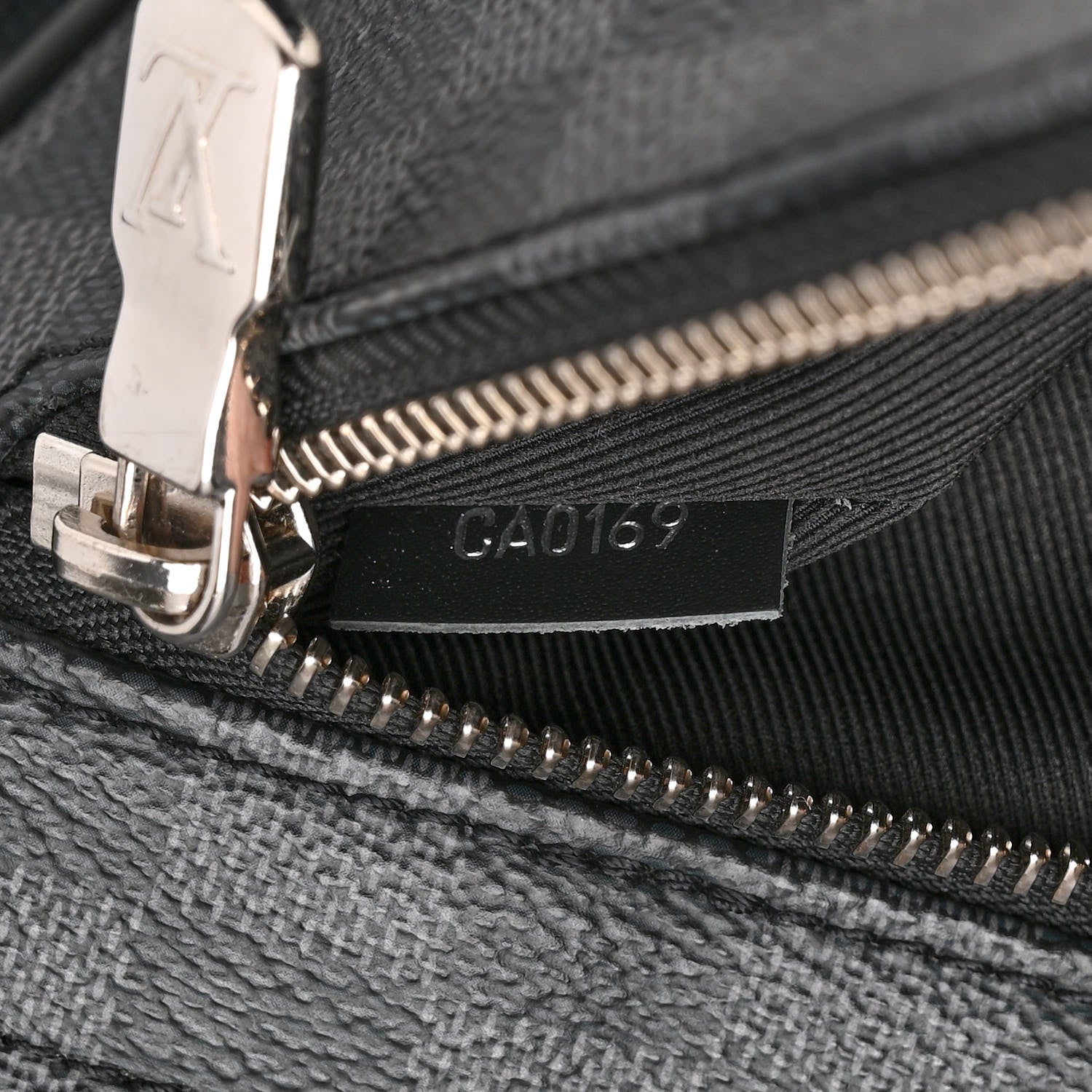 Louis Vuitton Damier Graphite District GM 6 of 11