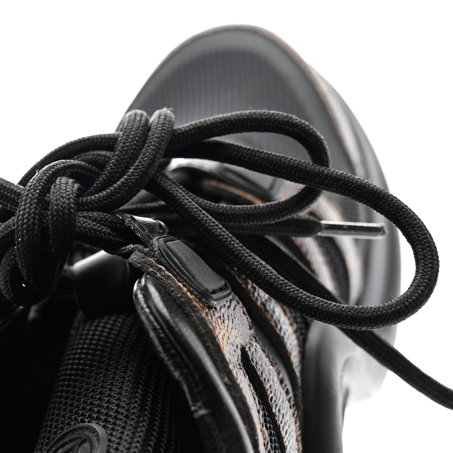 Louis Vuitton Calfskin Patent Monogram LV Archlight Sneakers 39 Black 10 of 10
