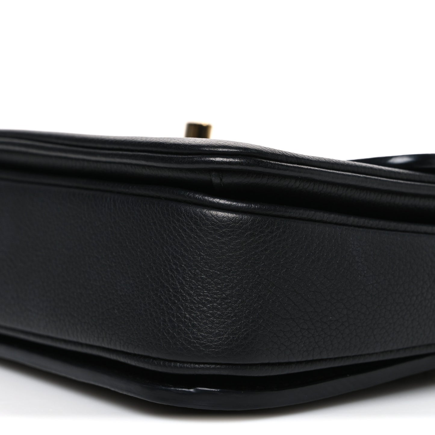Grained Calfskin Lockme Oxford Black